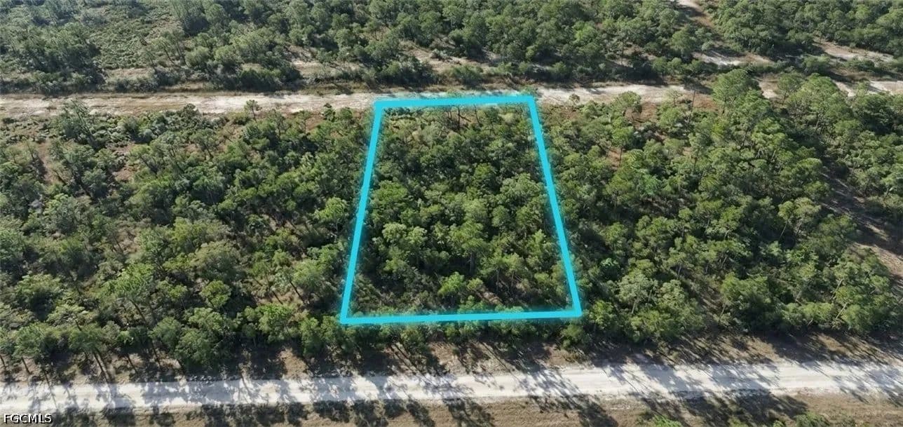 Property from 821 Belmonte Drive - KW - , Florida, 33855