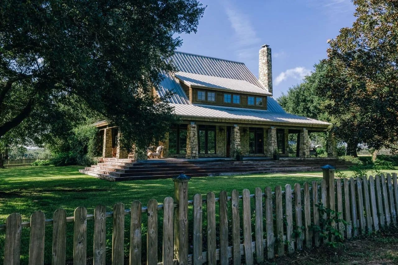 Go Away Farm - Bellville, Texas, 77418