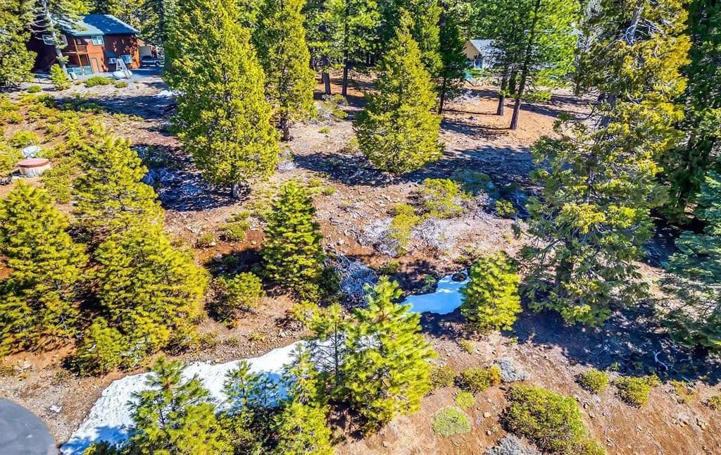 Vacant Land in Lake Almanor West - Lake Almanor West, California, 96020