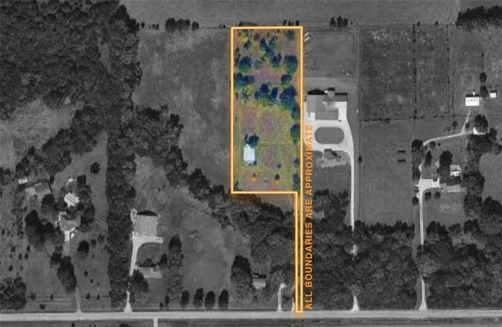 2.99 Acres of Land for Sale in Gardner, Kansas - Gardner, Kansas, 66030