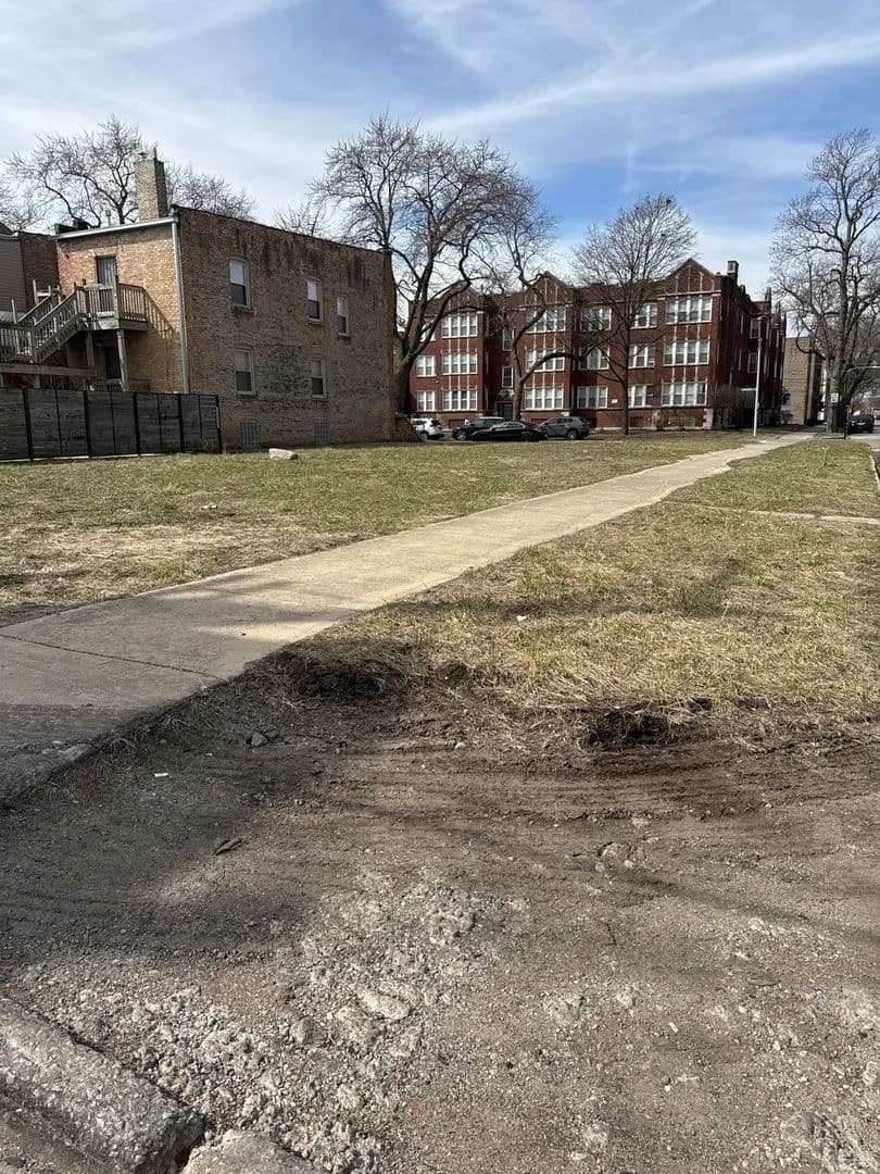 Property from 201 E 70th Street - KW