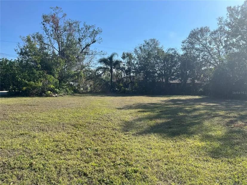Vacant Land in Sarasota