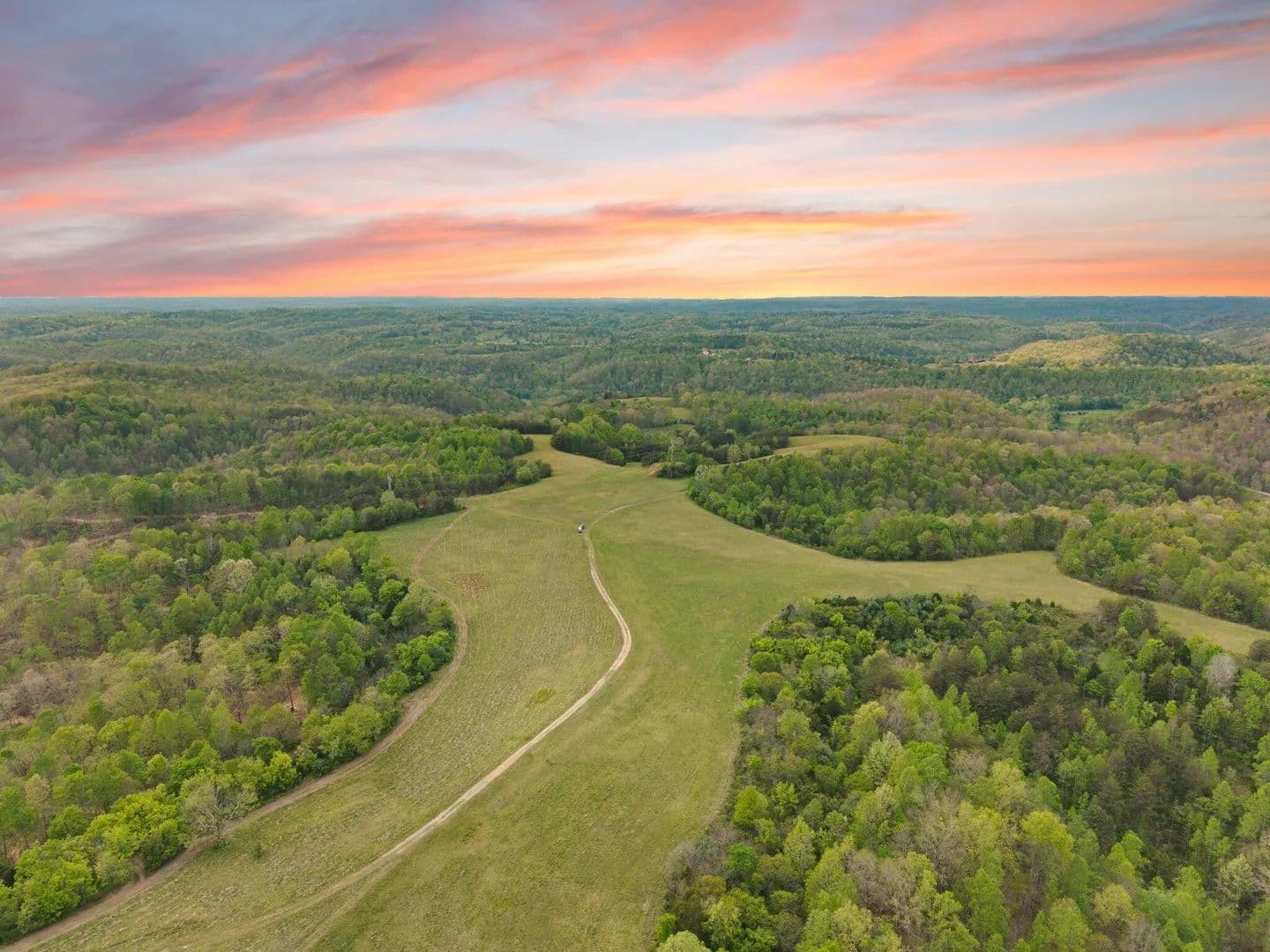 Lots & Land-Other in Beattyville - Beattyville, Kentucky, 41311