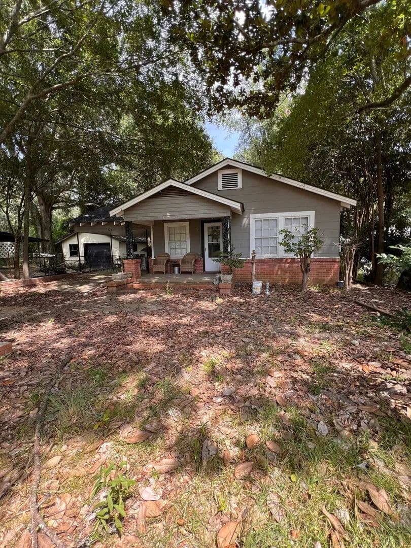 City Cottage Home - Brookhaven, Mississippi, 39601