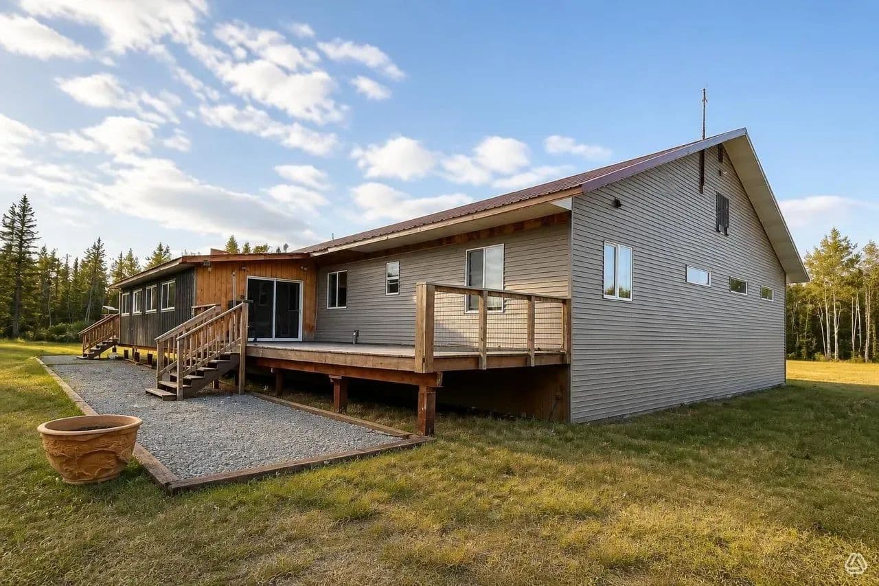 15-Acre Alaska Homestead with an 8,440-Square-Foot Home, Large Heated Shop, Independent Power & Road Access - Anderson, Alaska, 99744
