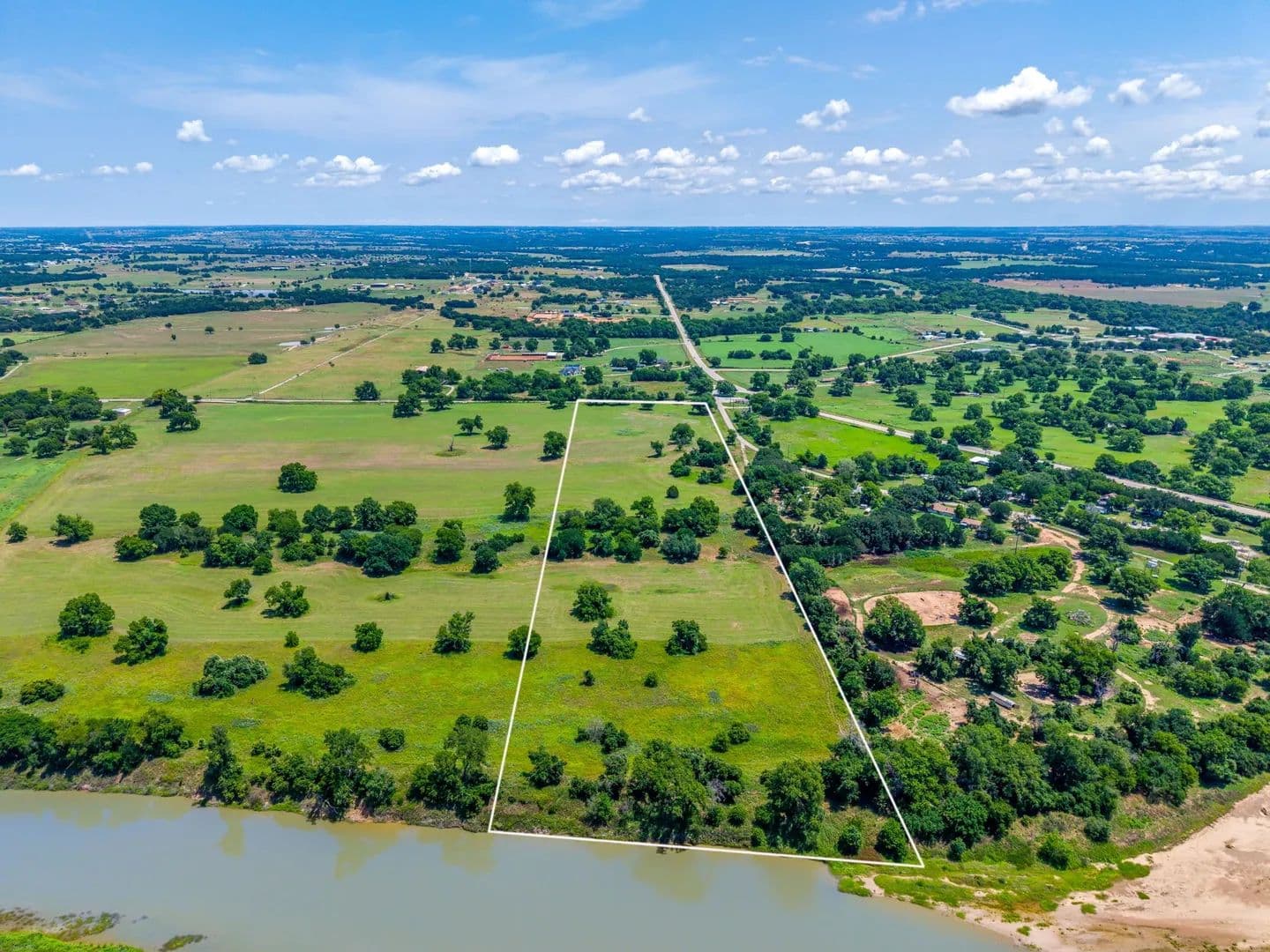 20 Acres of Land for Sale in Weatherford, Texas - Weatherford, Texas, 76087