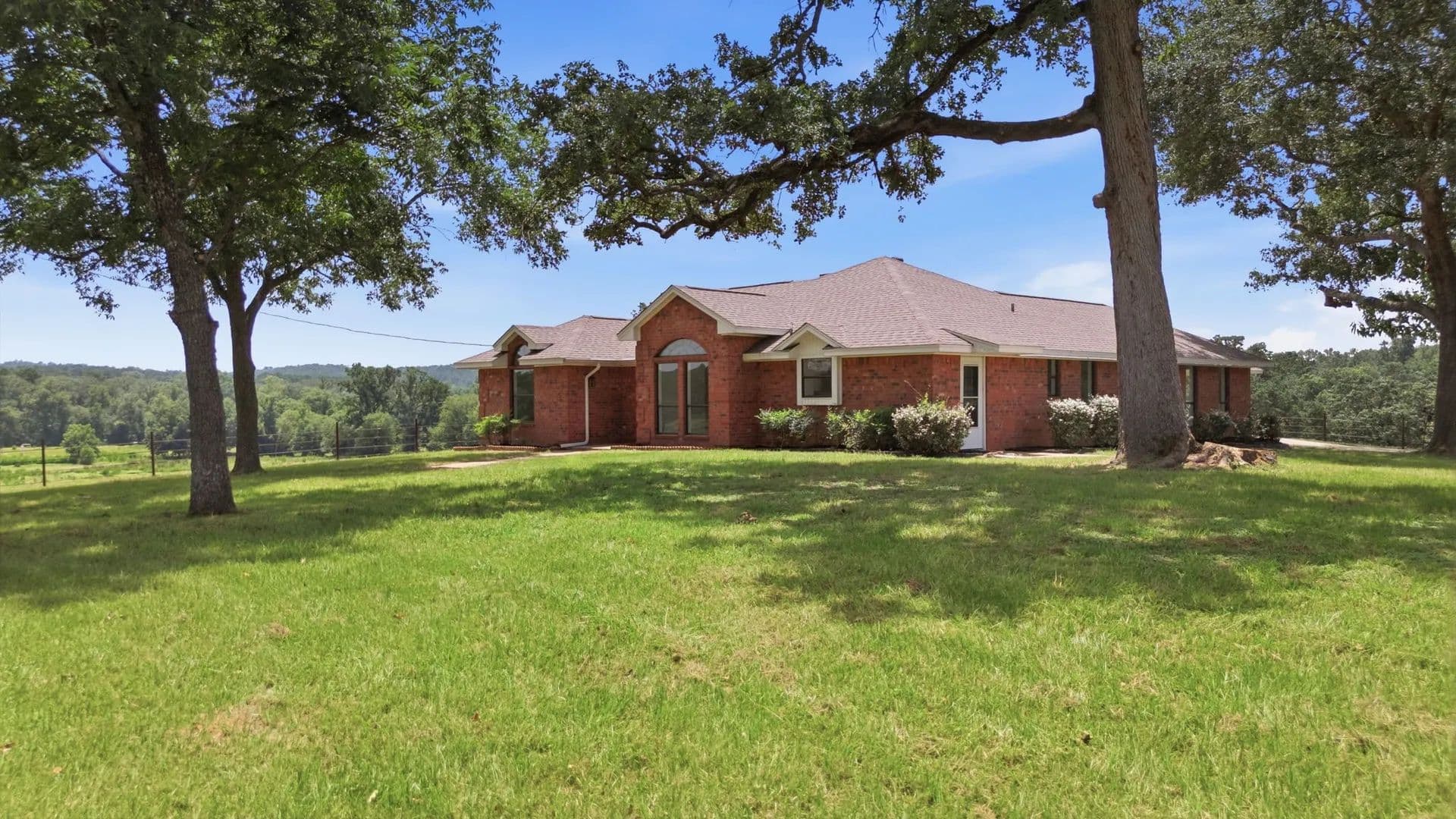 65.97 Acres of Land for Sale in Grapeland, TX - Grapeland, Texas, 75844