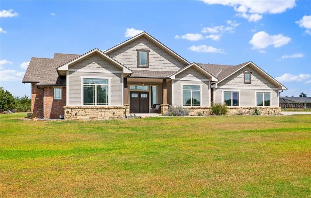Horse Property in Earlsboro - Earlsboro, Oklahoma, 74840
