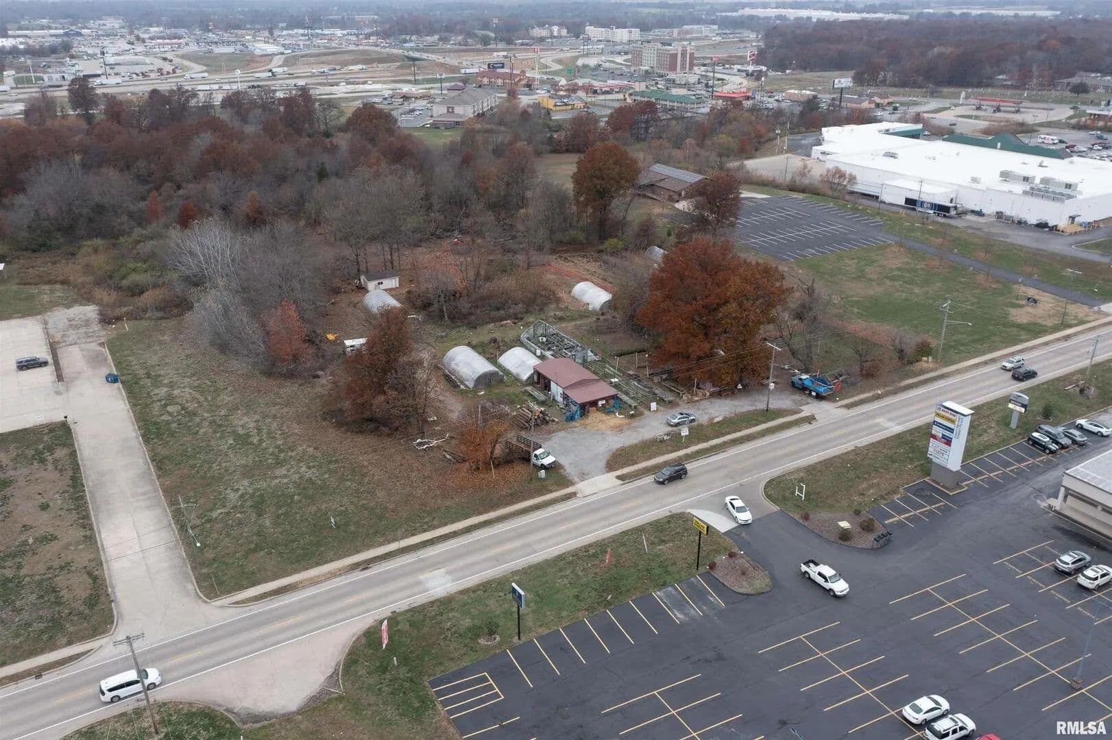 Lots & Land-Other in Mt Vernon - Mt Vernon, Illinois, 62864