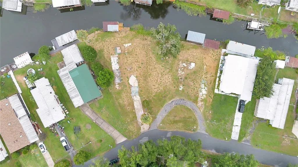 Vacant Land in Astatula - Astatula, Florida, 34705