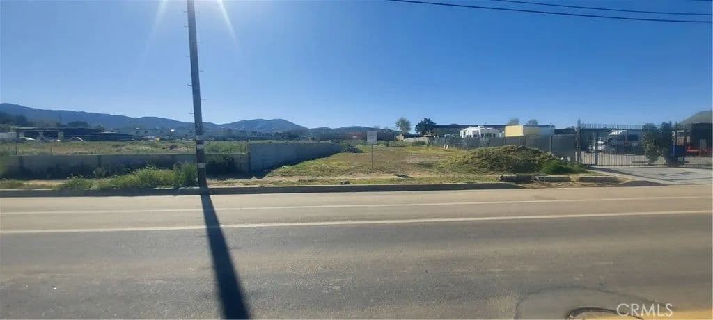 Property from 5 st E Avenue R - KW - Palmdale, California, 93550