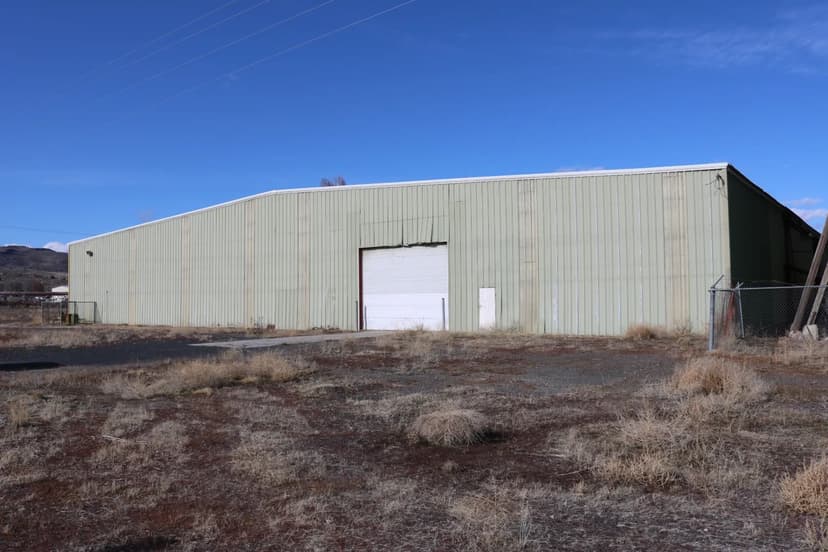 Hines Agricultural/Industrial Storage Building