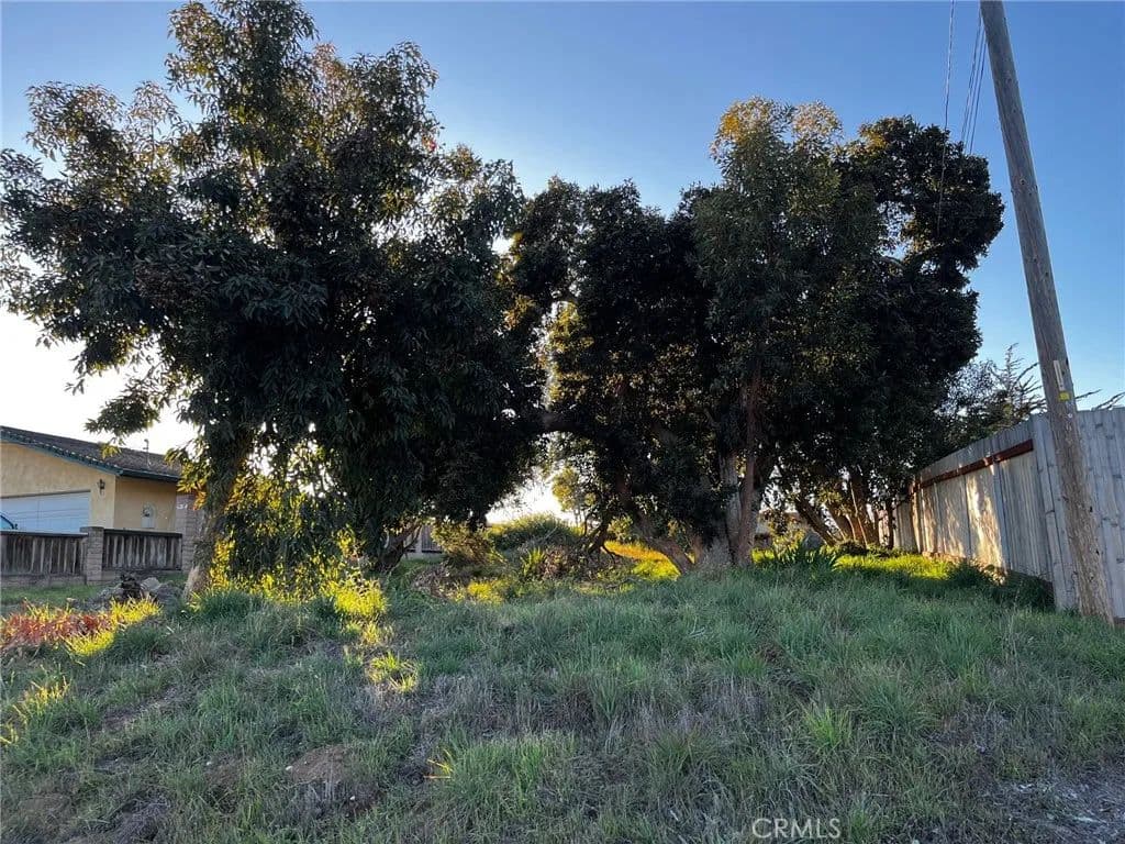 Land -Single Family Acreage in Los Osos - Los Osos, California, 93402