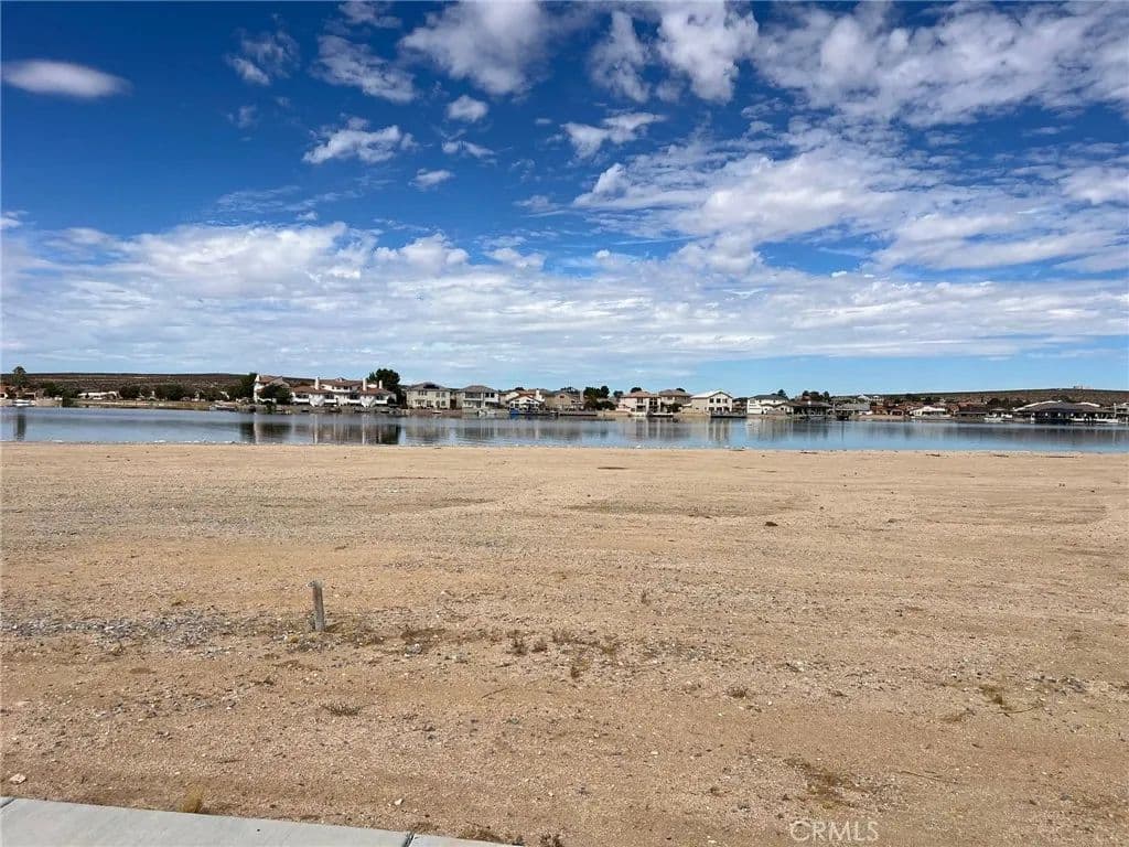 Vacant Land in Helendale - Helendale, California, 92342