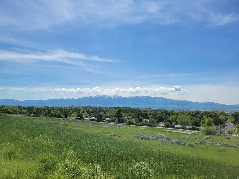 Land -Single Family Acreage in Logan