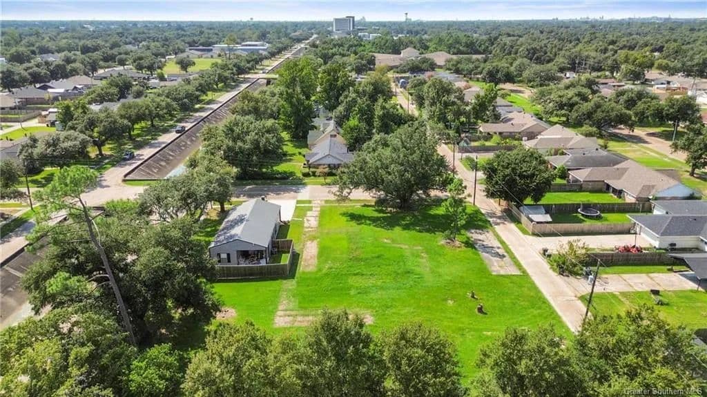 Lots & Land-Other in Lake Charles - Lake Charles, Louisiana, 70601