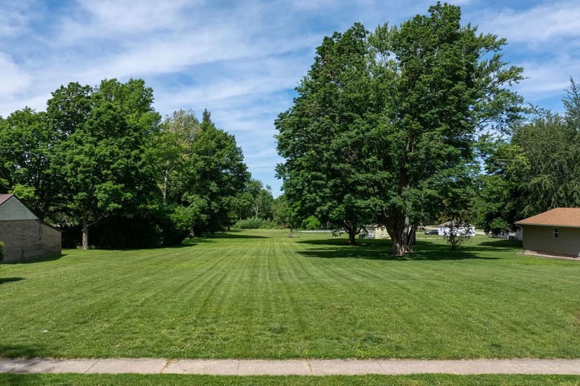 Property from 533 N Stewart Street - KW