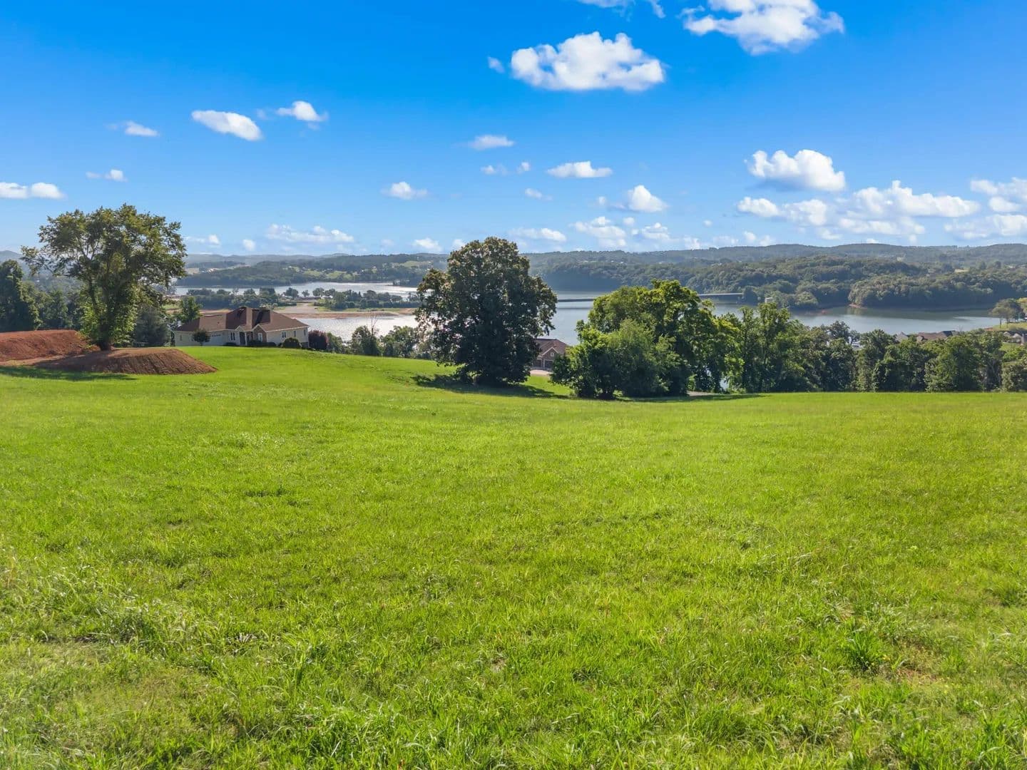 1.6 Acres of Land for Sale in Morristown, TN - Morristown, Tennessee, 37814