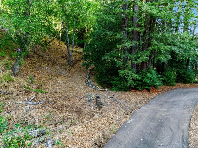 Vacant Land in Woodside