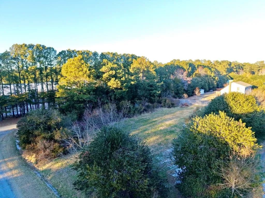 Land -Single Family Acreage in Onancock - Onancock, Virginia, 23417