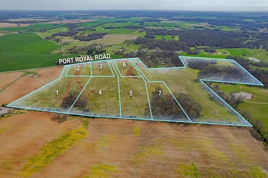 Land -Single Family Acreage in Clarksville - Clarksville, Tennessee, 37043