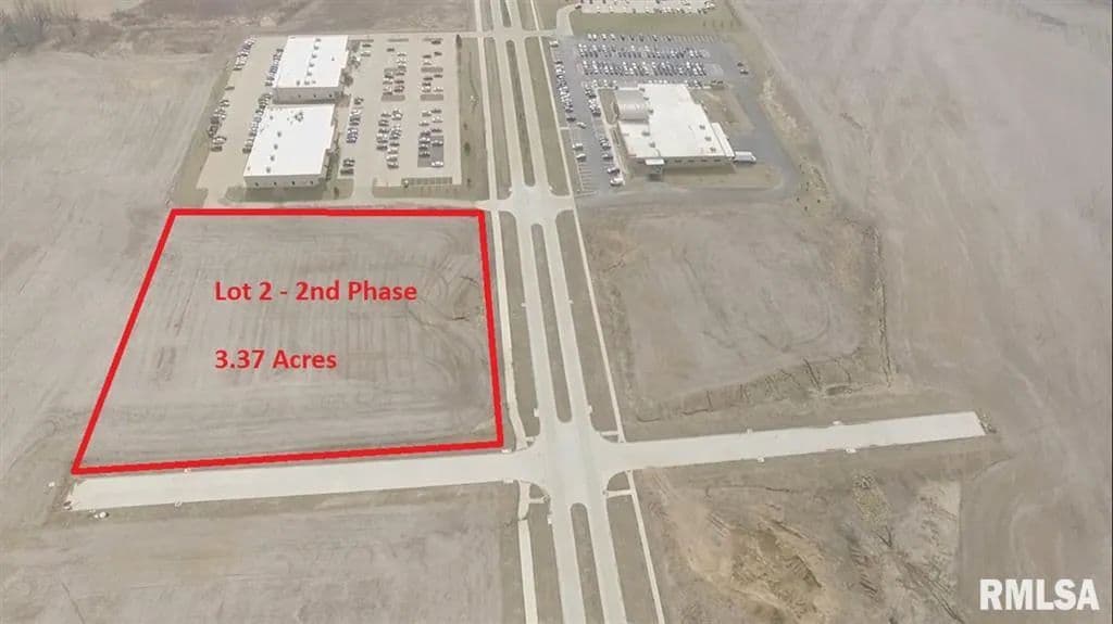 Land -Industrial in Clinton - Clinton, Iowa, 52732