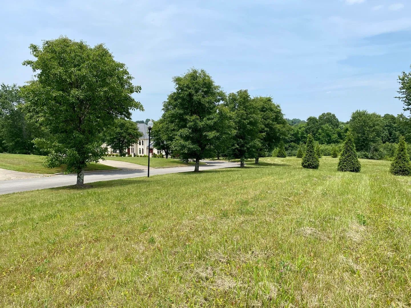 Land -Single Family Acreage in Somerset - Somerset, Kentucky, 42503