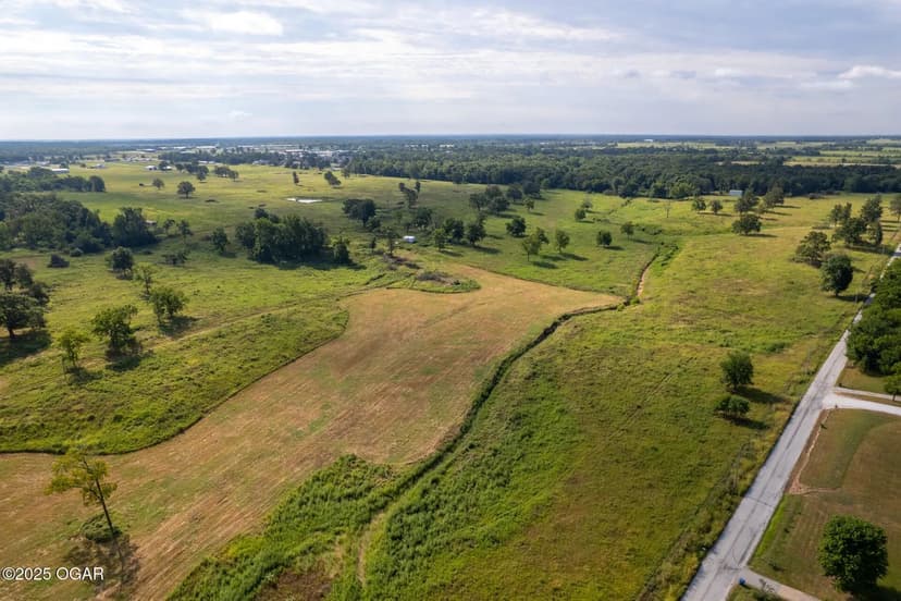 Property from 005 Kodiak Road - KW