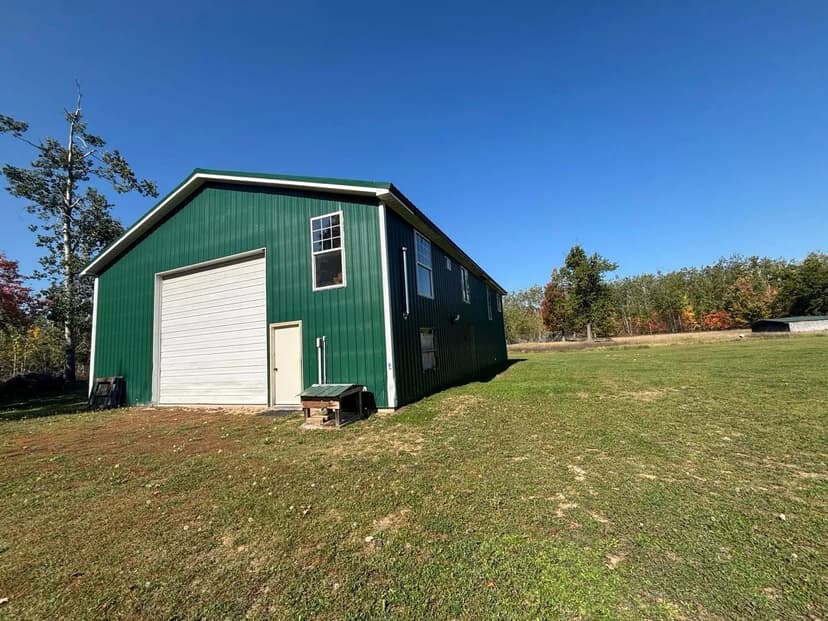 Lots & Land-Other in Hillman