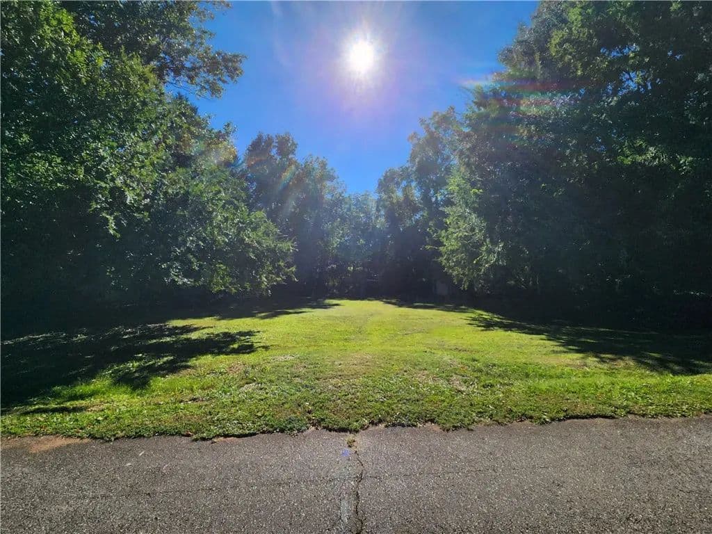 0.4 Acres of Land for Sale in Easley, SC - Easley, South Carolina, 29640