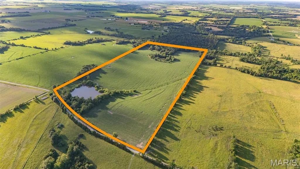 90 Acres of Land for Sale in Monroe City, MO - Monroe City, Missouri, 63456