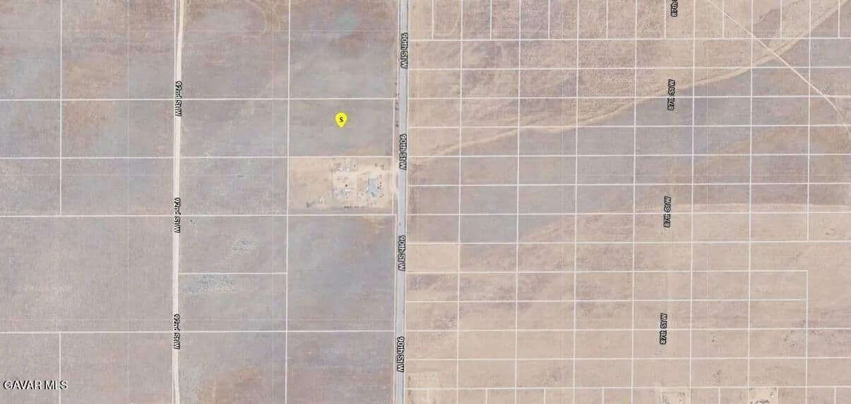 4.54 Acres of Land for Sale in Lancaster, CA - Lancaster, California, 93536