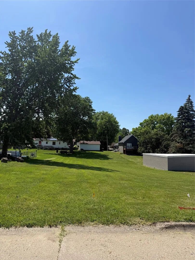 Property from 125 E 11th Street S - KW - Newton, Iowa, 50208
