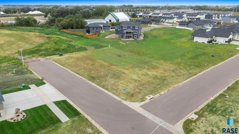 Property from 403 Bunyan Dr Drive - KW