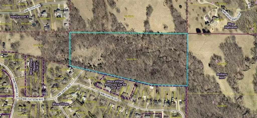 14.92 Acres of Land for Sale in Parkville, MO - Parkville, Missouri, 64152