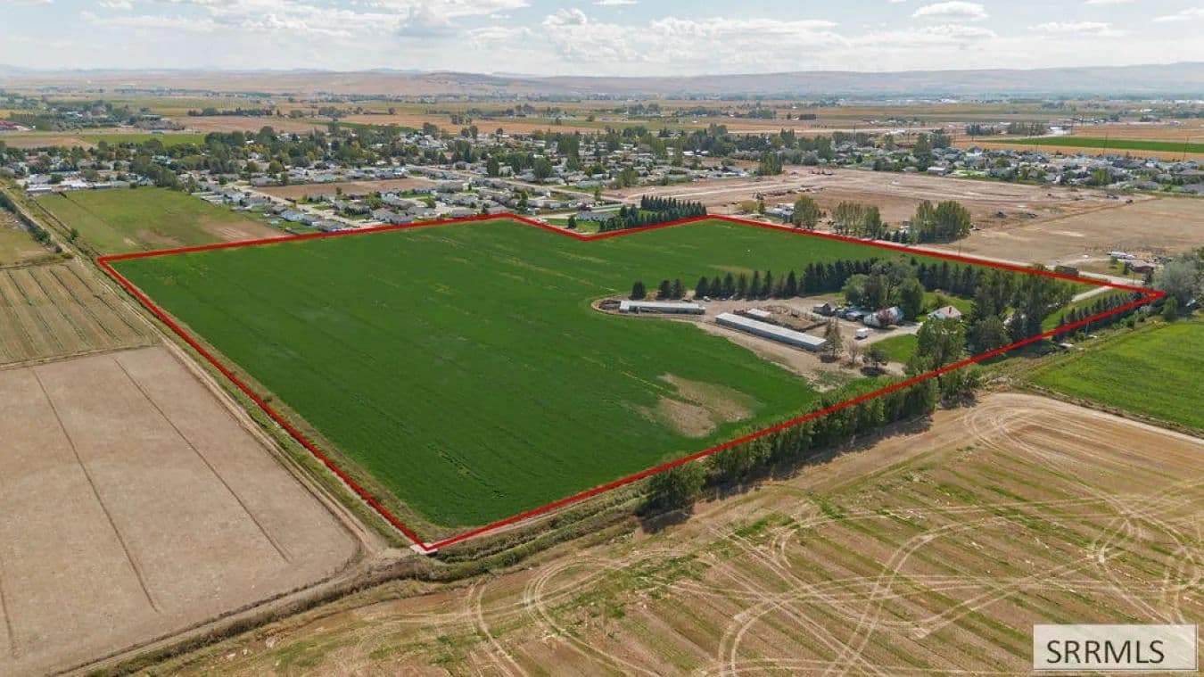 2025 E 97th N - Idaho Falls, Idaho, 83401