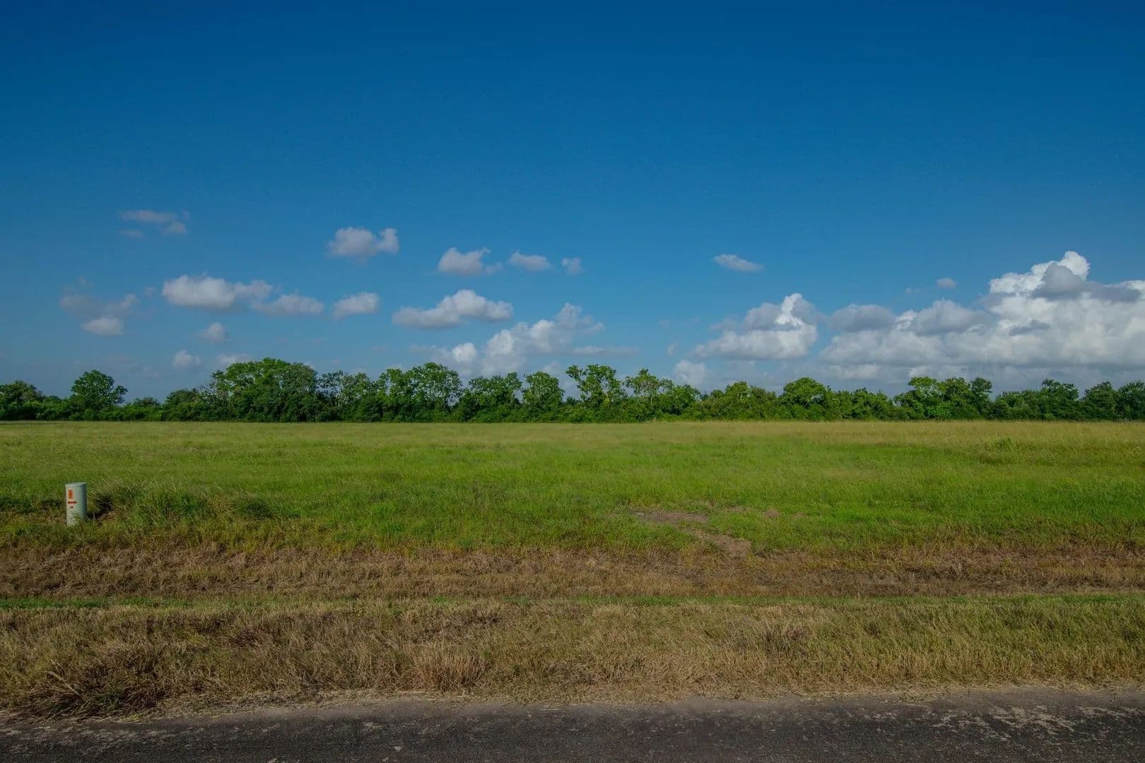 0.8 Acres of Land for Sale in Angleton, Texas - Angleton, Texas, 77515