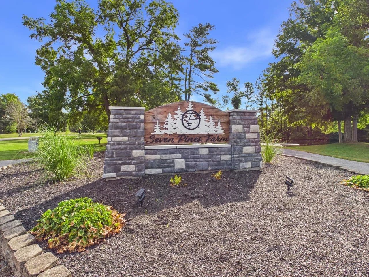 Seven Pines Farm - Terre Haute, Indiana, 47802