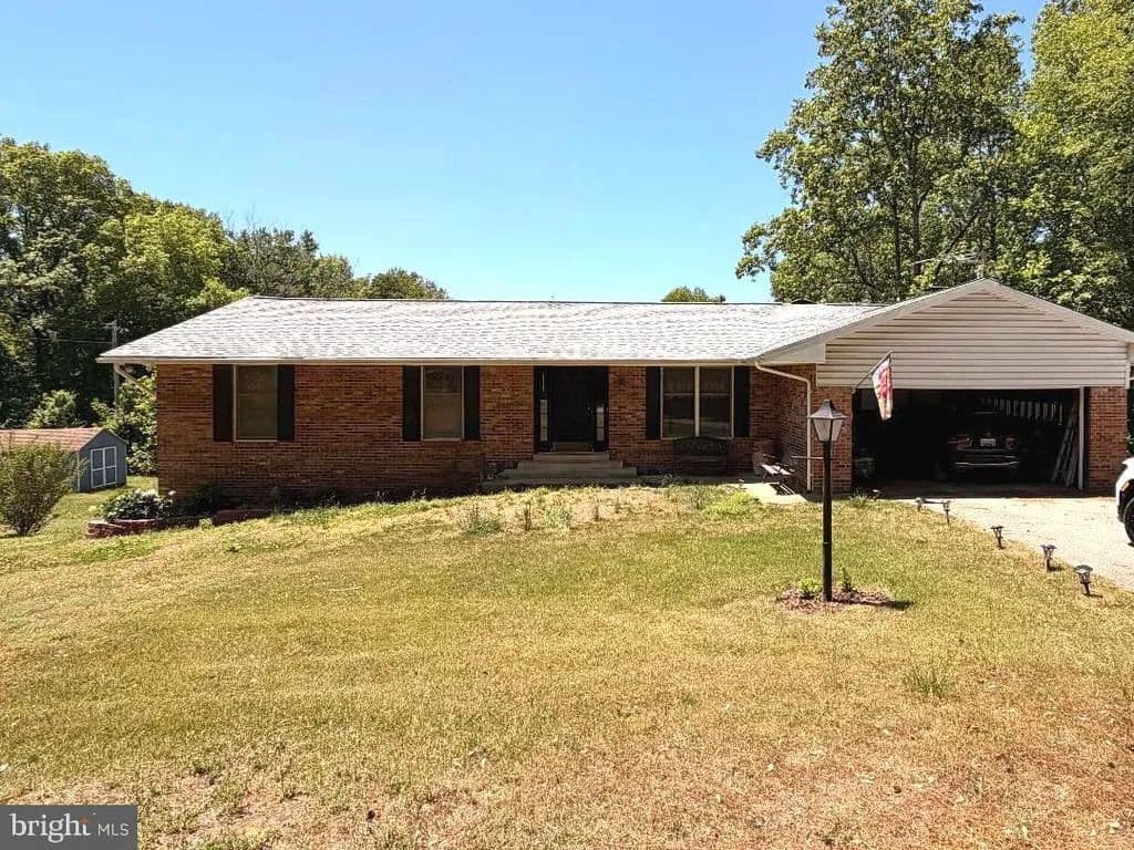 10.25 Acres of Land for Sale in HUNTINGTOWN, MD - Huntingtown, Maryland, 20639