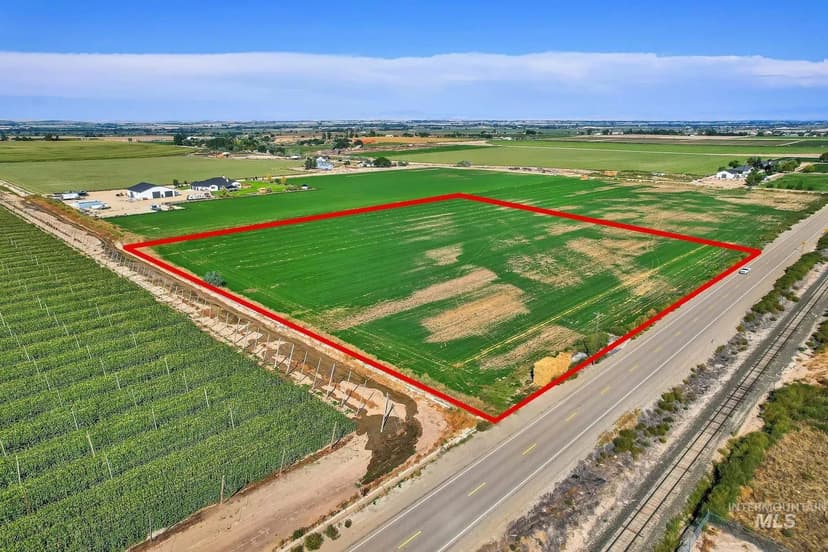 Property from 0 Peckham Rd - KW