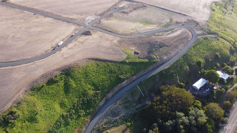 Lots & Land-Other in Lewiston