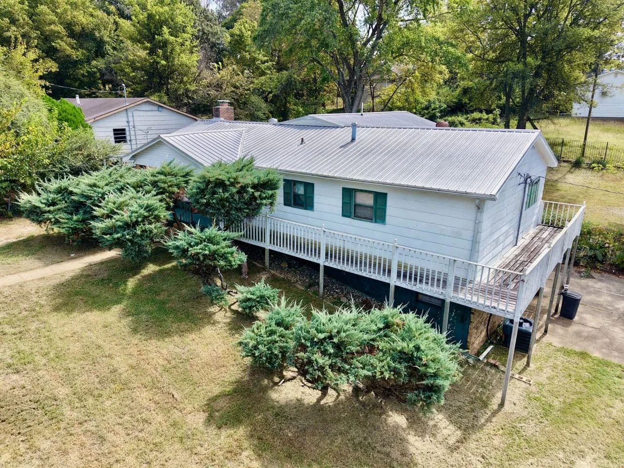 Charming Home with Versatile Living - Poplar Bluff, Missouri, 63901