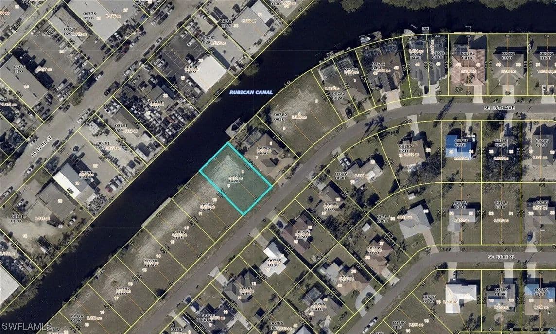 Lots & Land-Other in Cape Coral - Cape Coral, Florida, 33990