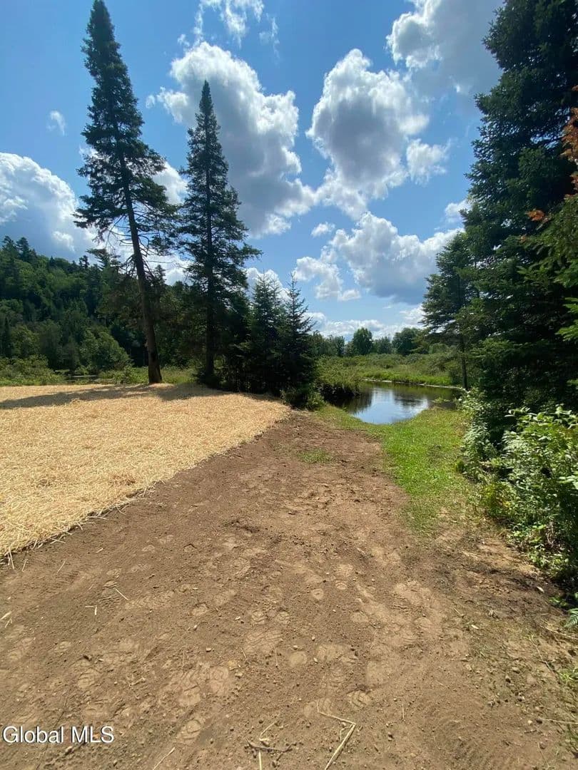 Lots & Land-Other in St. Armand - New York, 12913