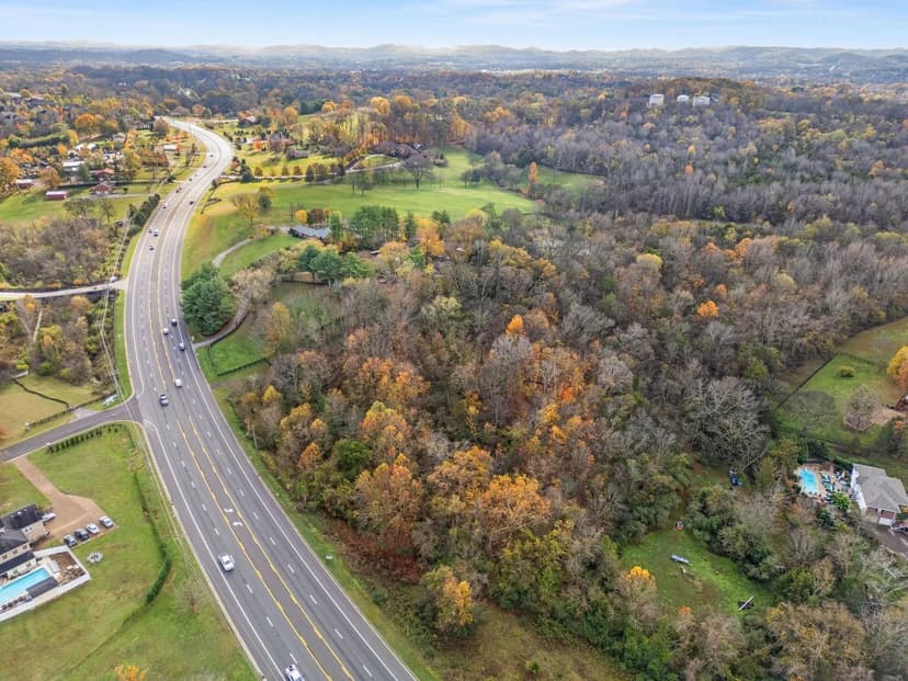 4087 Murfreesboro Rd. W Franklin, TN. 37067