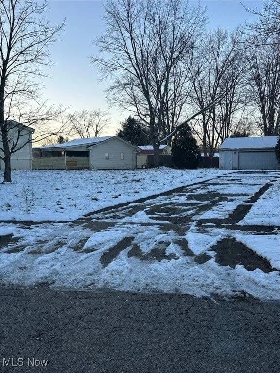 Lots & Land-Other in Austintown