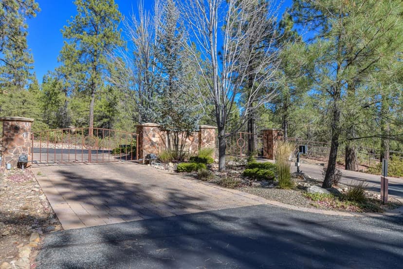 Lots & Land-Other in Prescott