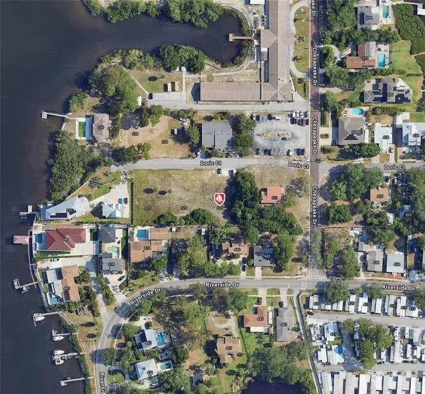 Vacant Land in Tarpon Springs