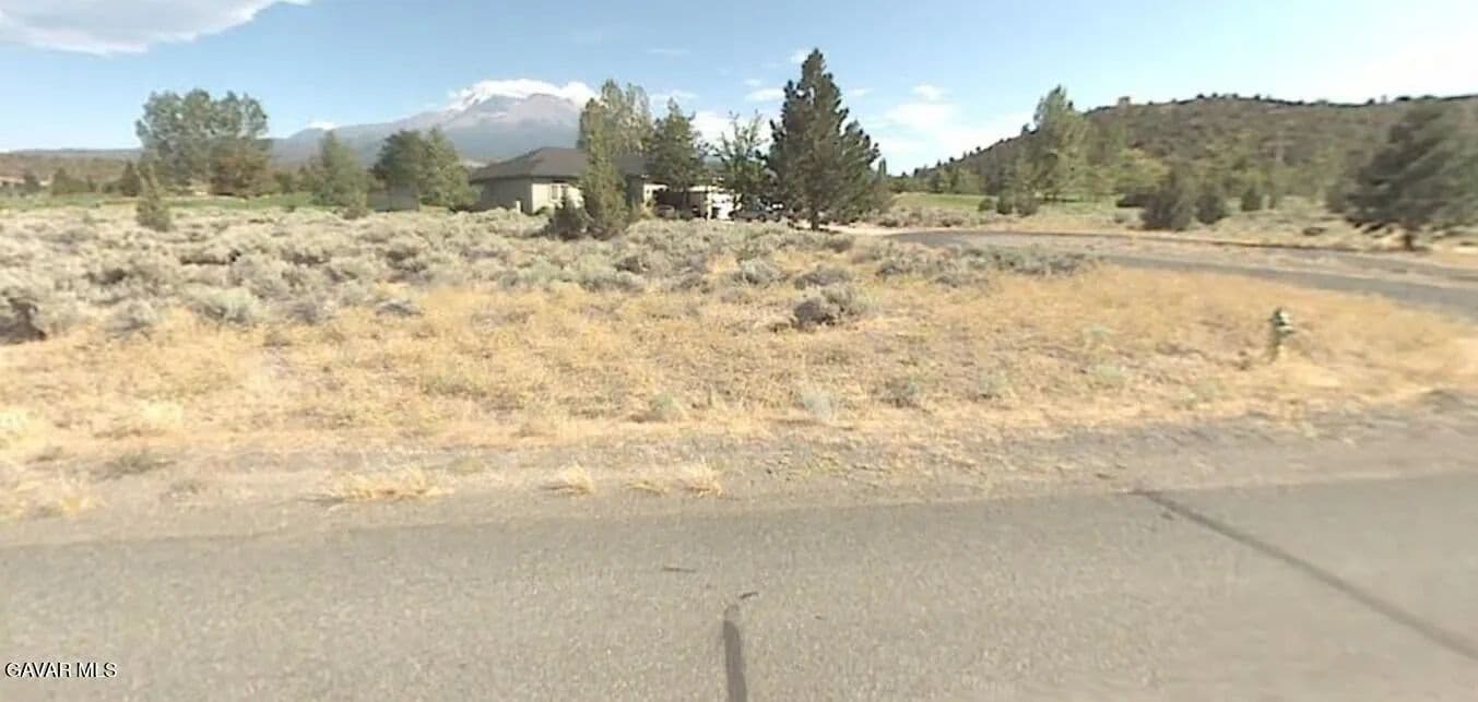 Lots & Land-Other in Weed - Weed, California, 96094