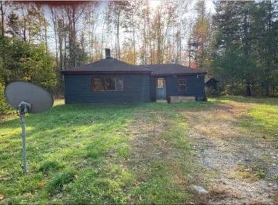 2 Bedroom Bungalow Near All the Recreational Activities You Desire